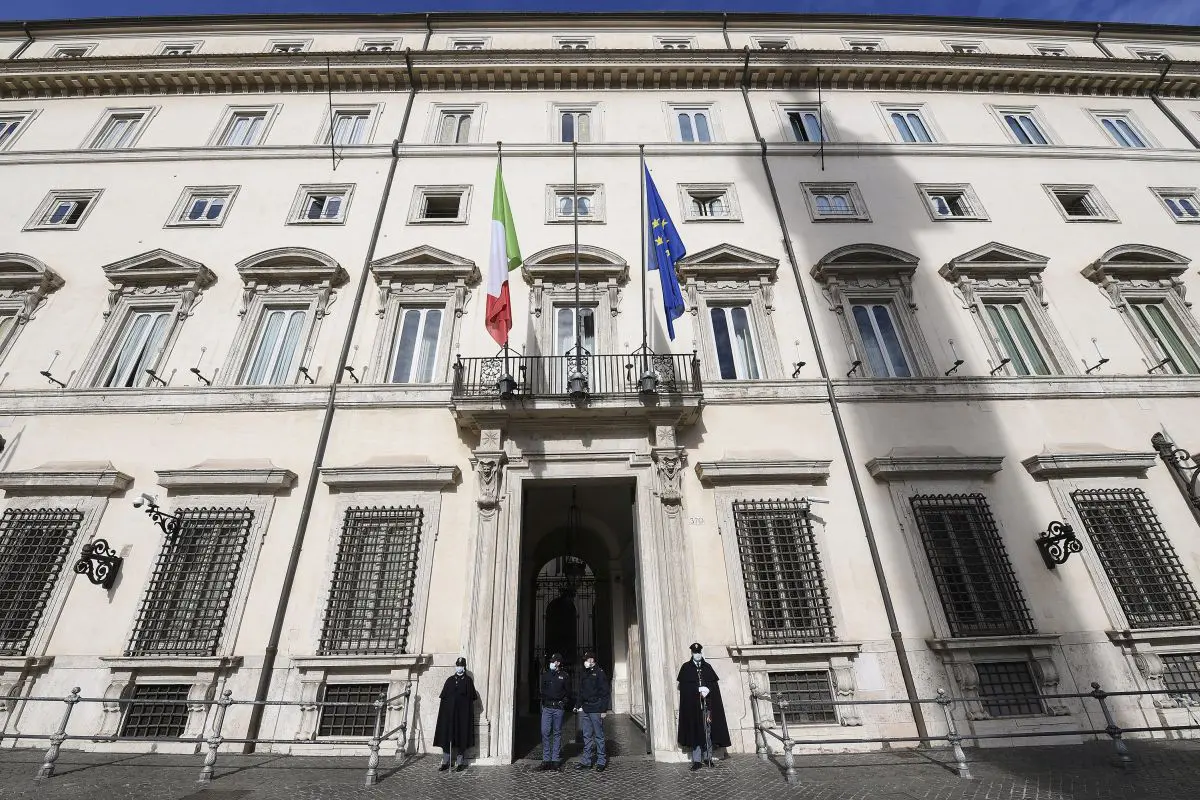 Palazzo Chigi condanna l’attacco iraniano a Israele, appello alla responsabilità