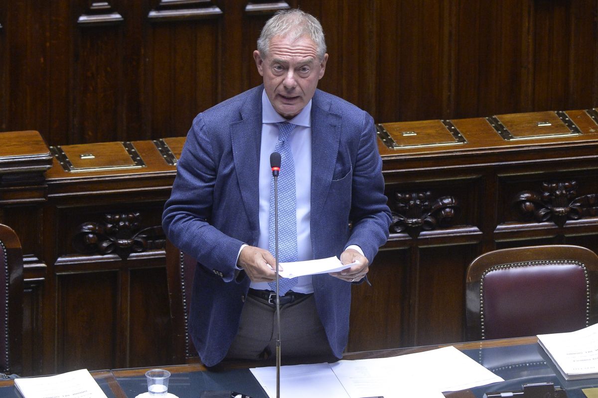 Dazi, Urso “Nostra bussola è unire, Ue sia coesa per il negoziato”