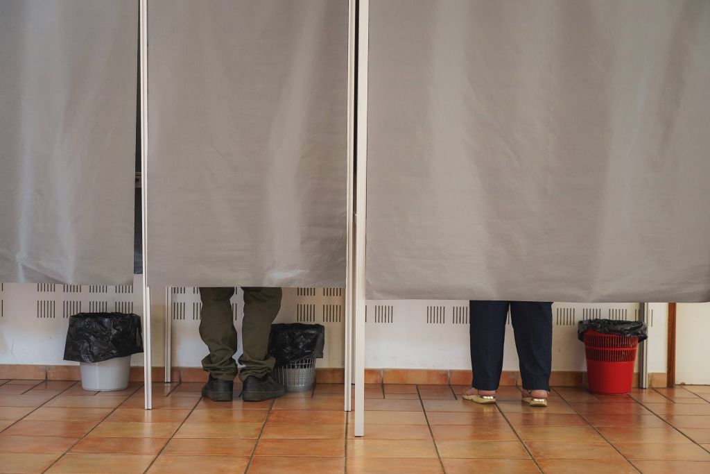 Amministrative, 117 comuni alle urne: alle 19 affluenza in calo al 33,48%