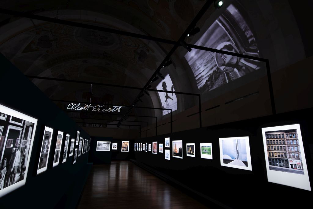 Mostre, al Palazzo Reale di Palermo gli scatti di Elliott Erwitt