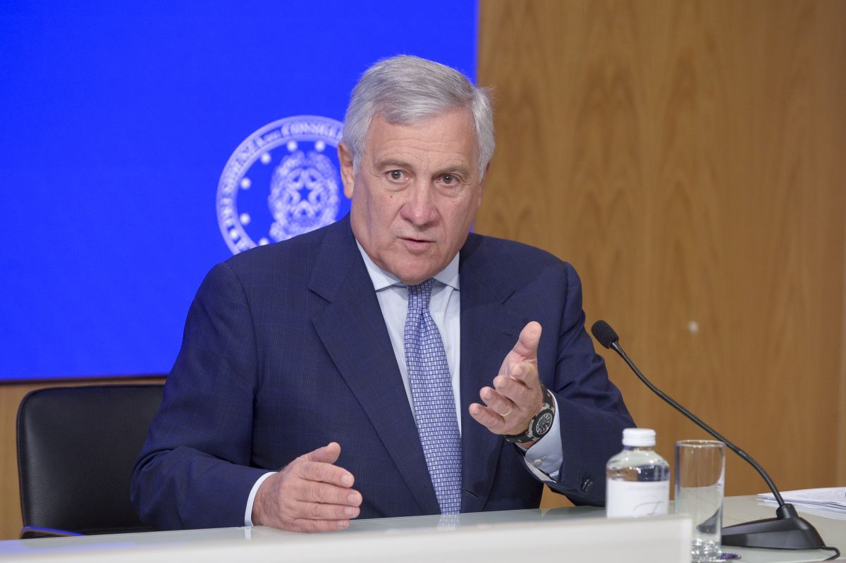 Colpita base italiana in Kuwait, nessun ferito. Tajani “Non ci facciamo intimorire”