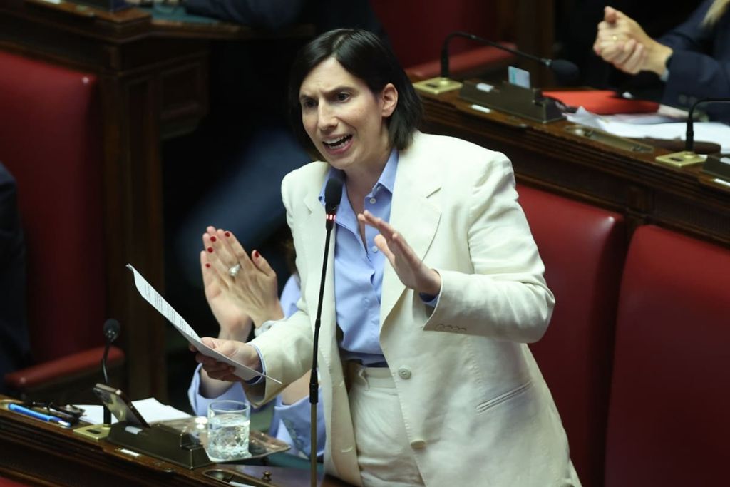 Schlein “Finito il tempo del governo Meloni, ora vadano a casa”