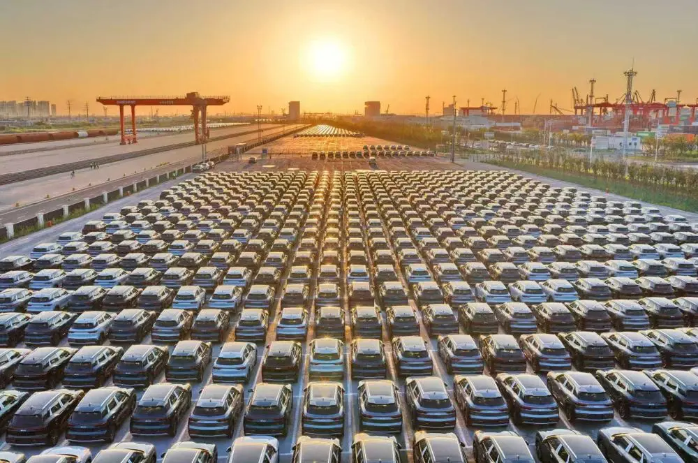 Cresce in Europa e in Sudafrica la domanda di veicoli elettrici cinesi